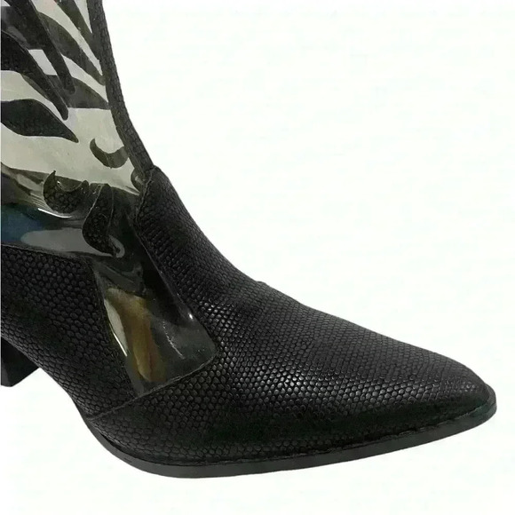 Coconuts by Matisse Cloud Nine Black and Clear Western Booties - Picture 5 of 12